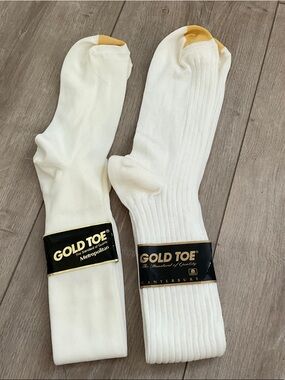 Gold Toe Men’s White Crew Socks with Gold Heel/Toe Accent